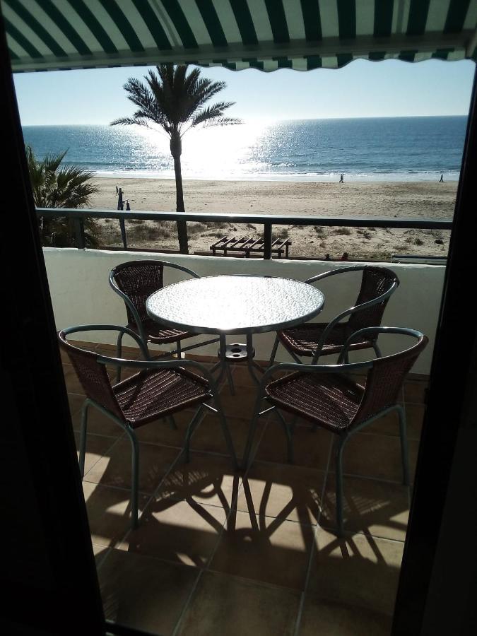 Primera Linea De Playa "Barrosamar" Chiclana de la Frontera Dış mekan fotoğraf